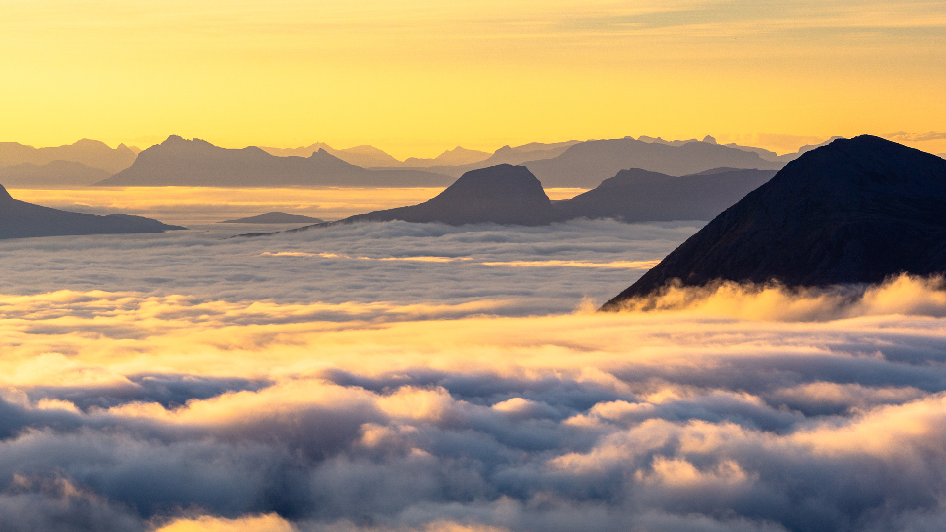 山峰 云 仙境 电脑风景壁纸
